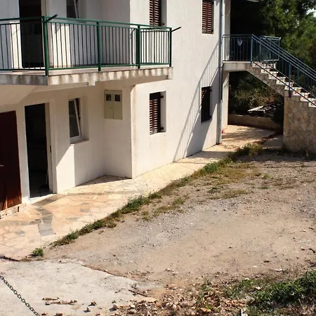 With Parking Space Stomorska, Solta - 5238 스토모르스카