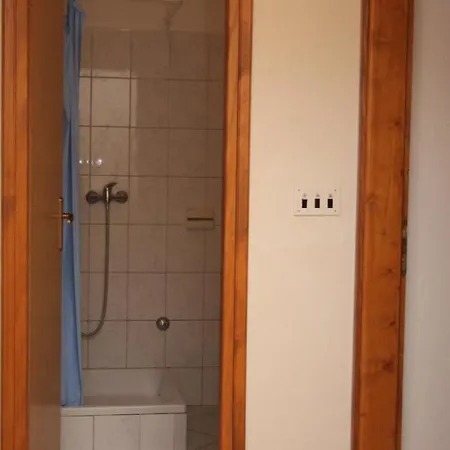 Apartman With Parking Space Stomorska, Solta - 5238 Stomorska